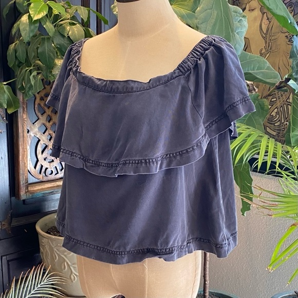 Free People chambray off the shoulder crop top - Picture 5 of 13